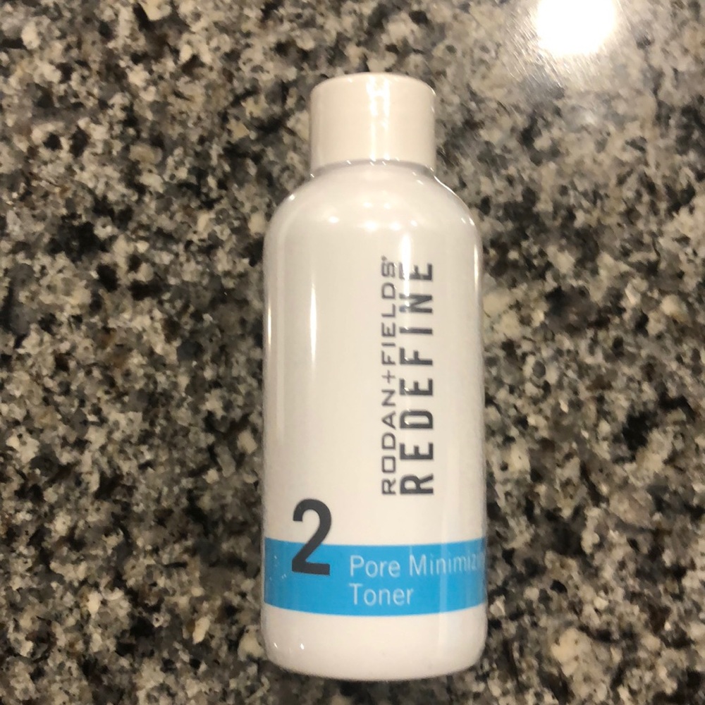 Rodan and Fields Redefine Pore Minimizing Toner